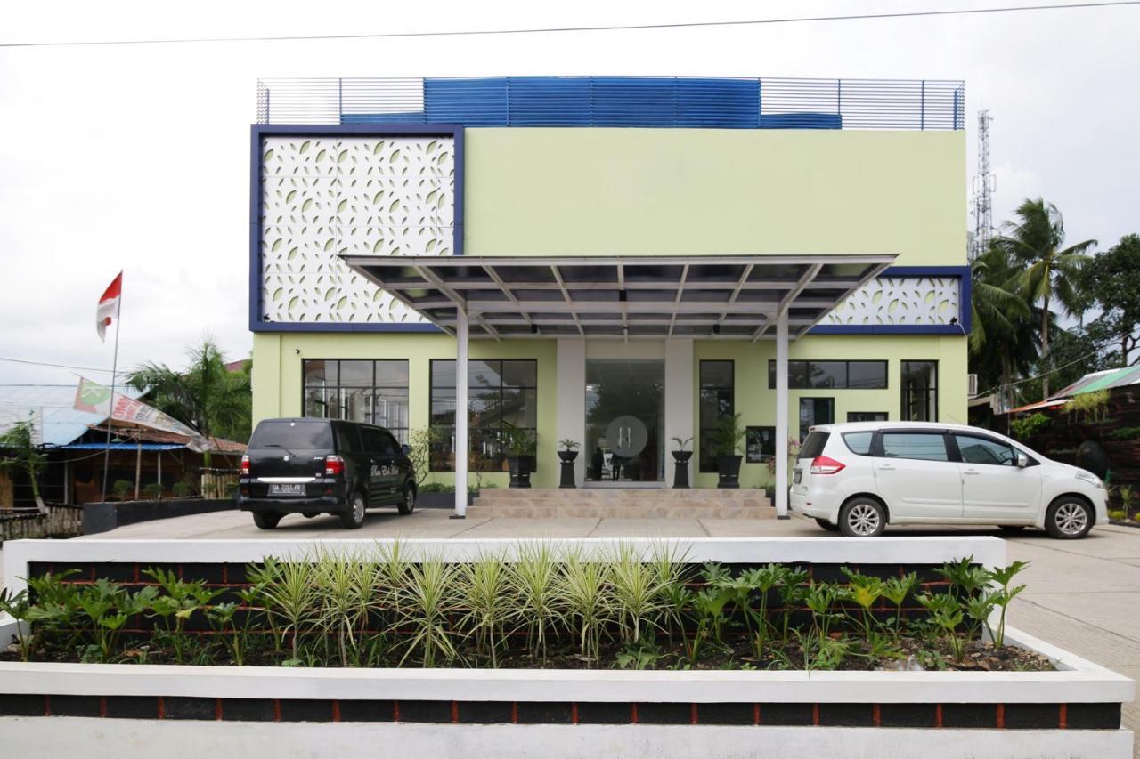 Airy Syariah Mistar Cokrokusumo 29A Banjarbaru Bagian luar foto