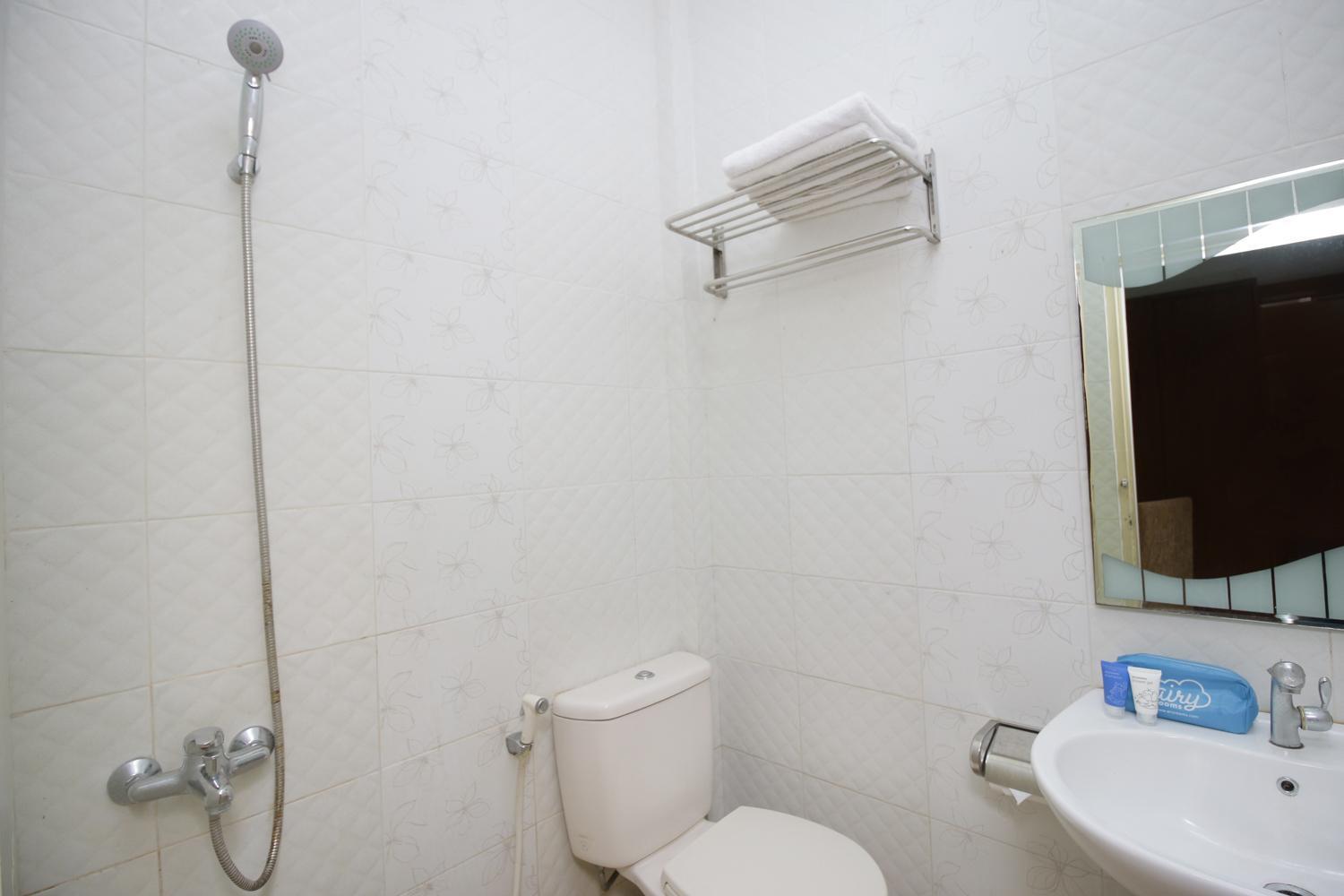 Airy Syariah Mistar Cokrokusumo 29A Banjarbaru Bagian luar foto